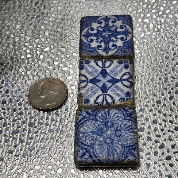 "5/$25" Set Of 3 Handmade Clay Chinoiseri Art Blue & White Square Fridge Magnets - Picture 3 of 6